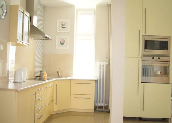 Home3city Grand Apartment